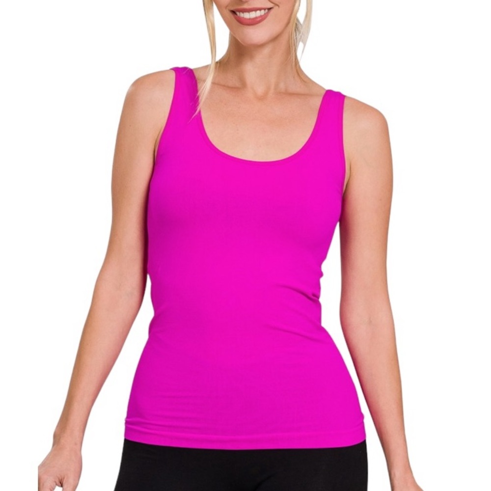 NEW Women’s Bright Pink 2-Way (Scoop and V-Neck) Seamless Tank